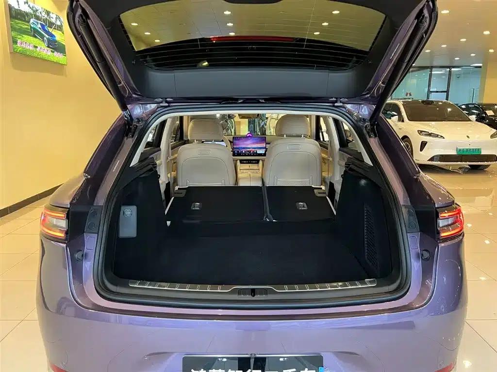 Wenjie M5 2025 Extended Range Ultra 4WD — миниатюра 11