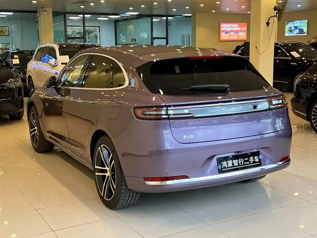 Wenjie M5 2025 Extended Range Ultra 4WD — миниатюра 6
