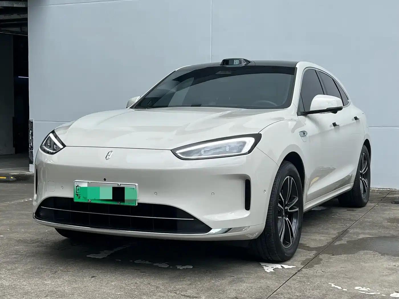 Wenjie M5 2025 Extended Range Ultra 4WD — миниатюра 1