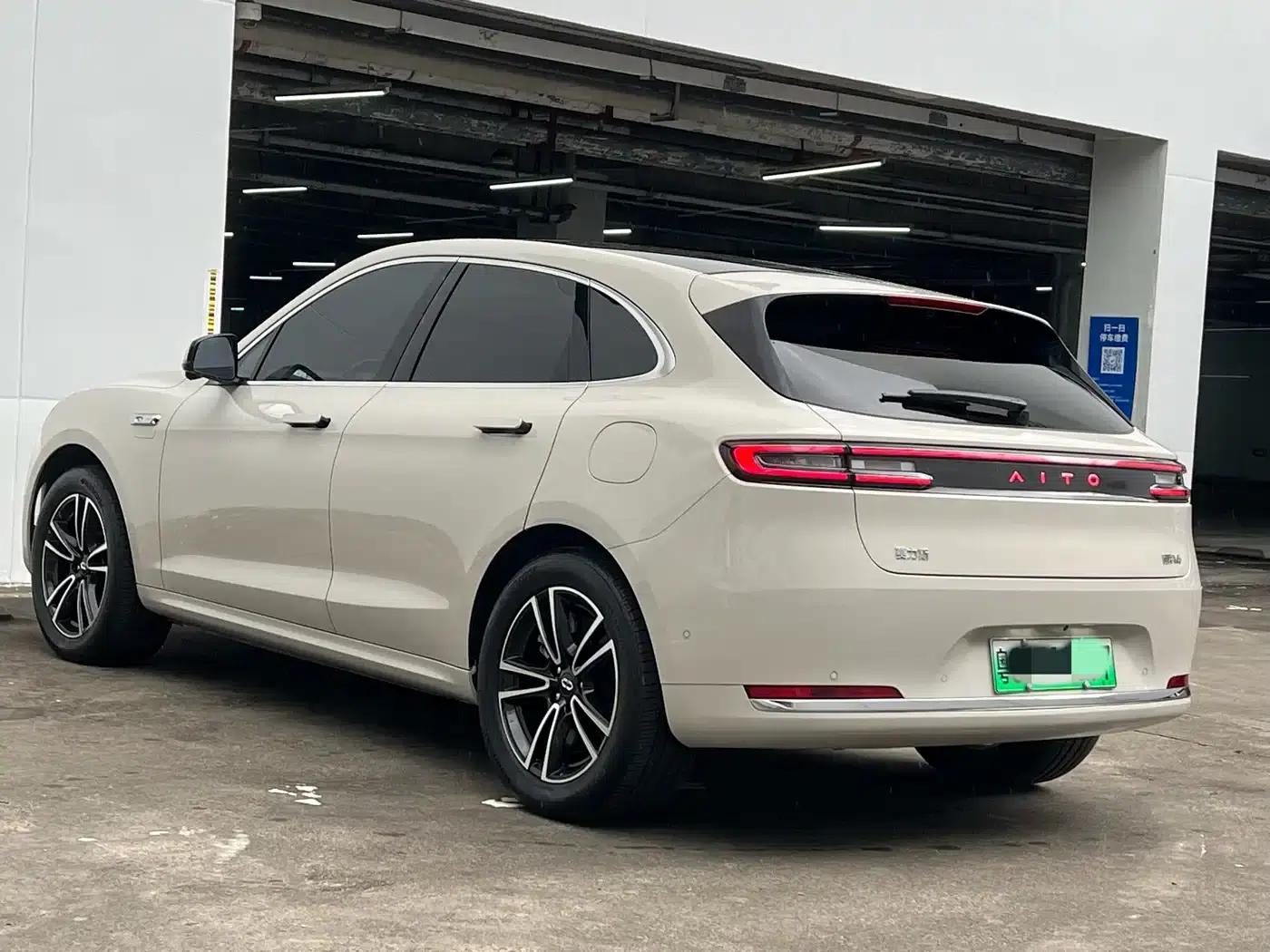 Wenjie M5 2025 Extended Range Ultra 4WD — миниатюра 15