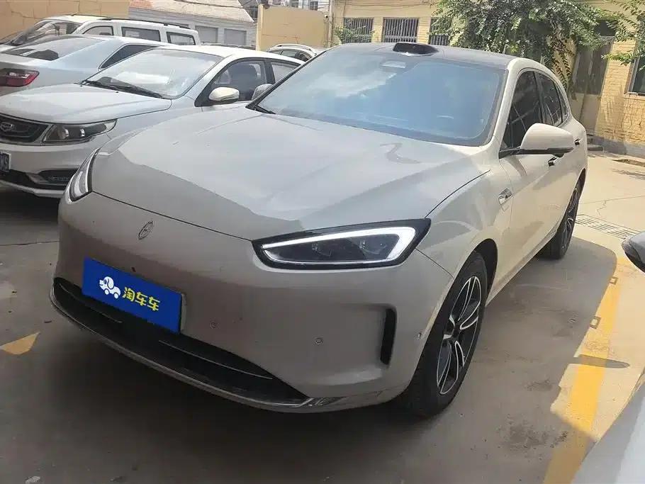 Wenjie M5 2025 Pure Electric Ultra Rear-Wheel Drive Edition — миниатюра 1