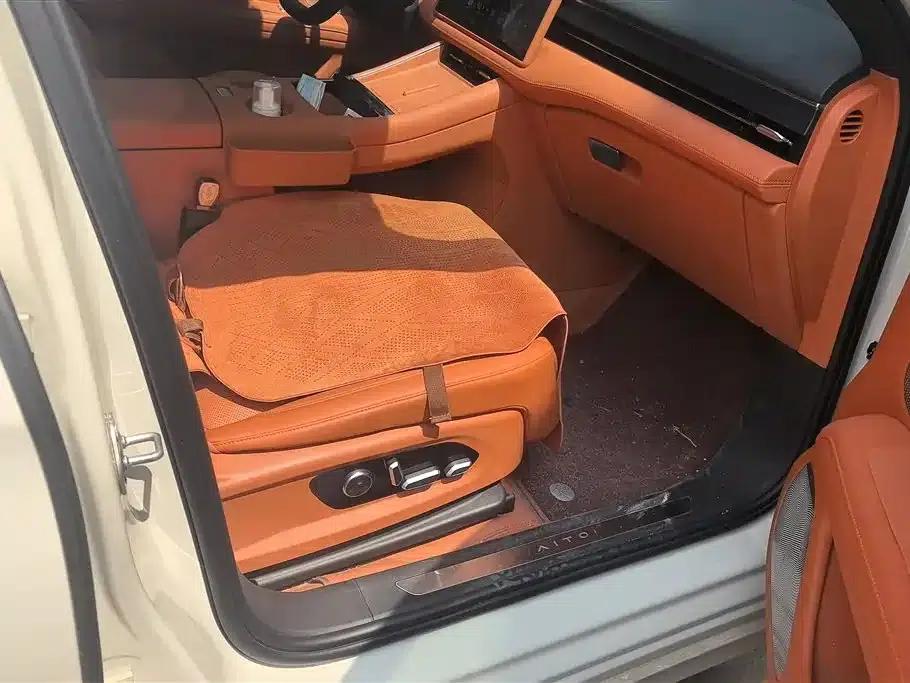 Wenjie M5 2025 Pure Electric Ultra Rear-Wheel Drive Edition — миниатюра 8