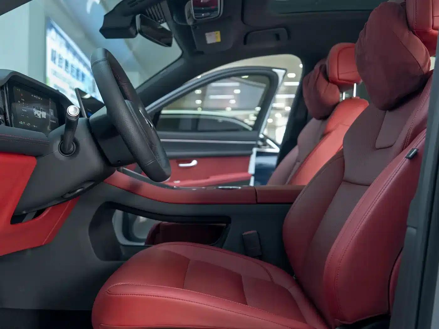 Wenjie M5 2025 Extended Range Ultra 4WD — миниатюра 13