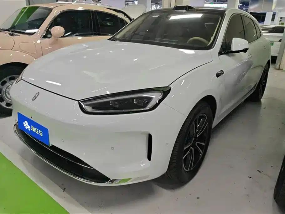 Wenjie M5 2025 Extended Range Ultra 4WD — миниатюра 1