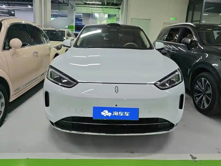Wenjie M5 2025 Extended Range Ultra 4WD — миниатюра 2