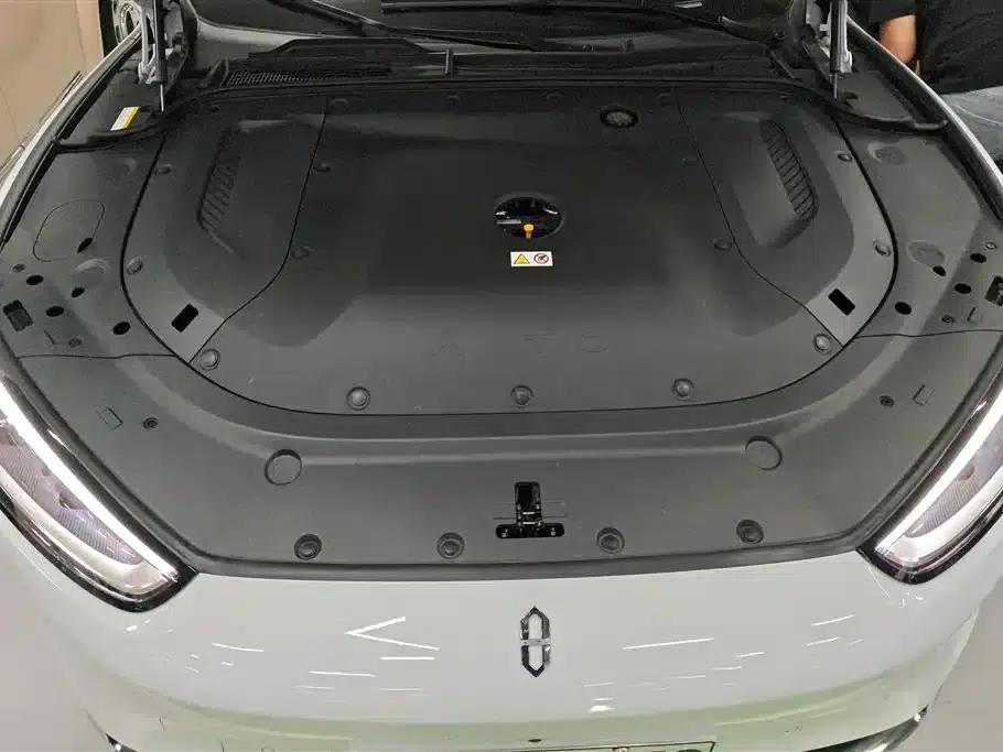Wenjie M5 2025 Extended Range Ultra 4WD — миниатюра 10