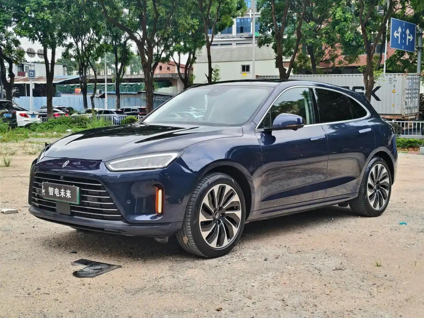 Wenjie M5 2022 Extended Range Rear-Wheel Drive Standard Edition — миниатюра 1
