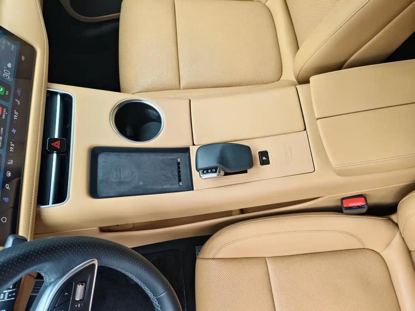 Wenjie M5 2022 Extended Range Rear-Wheel Drive Standard Edition — миниатюра 11