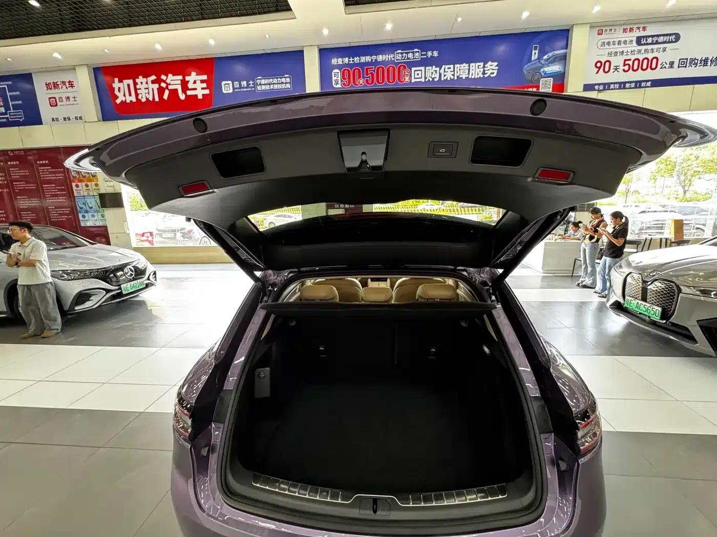 Wenjie M5 2025 Extended Range Ultra 4WD — миниатюра 21