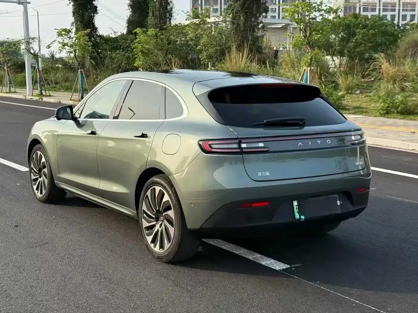 Wenjie M5 2022 Extended Range AWD Performance Edition — миниатюра 3