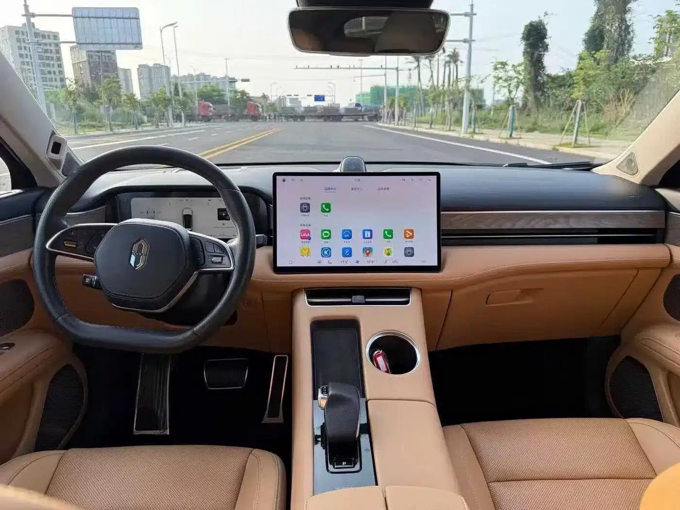 Wenjie M5 2022 Extended Range AWD Performance Edition — миниатюра 6