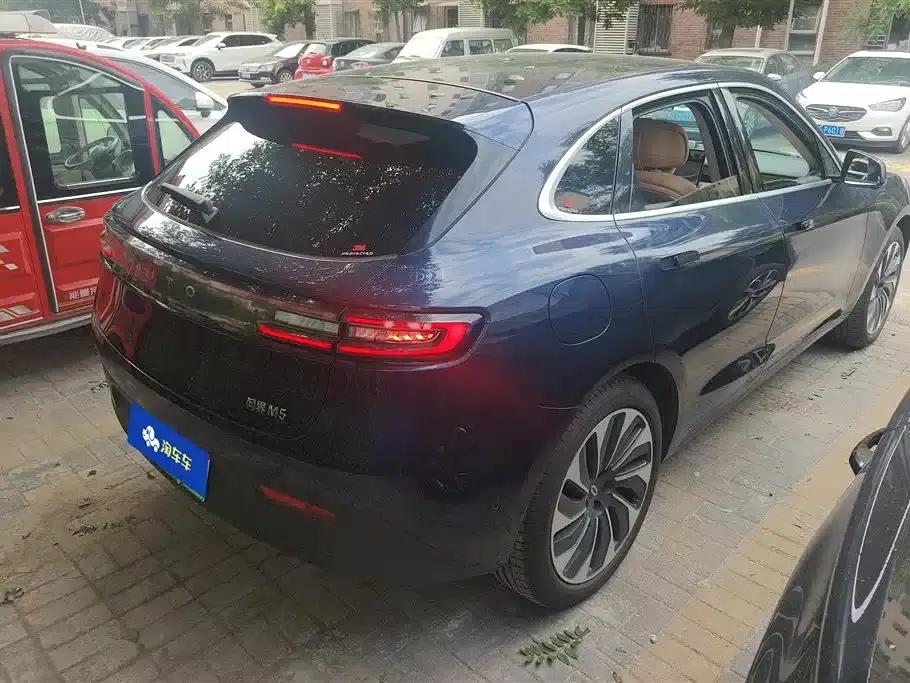 Wenjie M5 2022 Extended Range 4WD Ultimate Edition — миниатюра 3