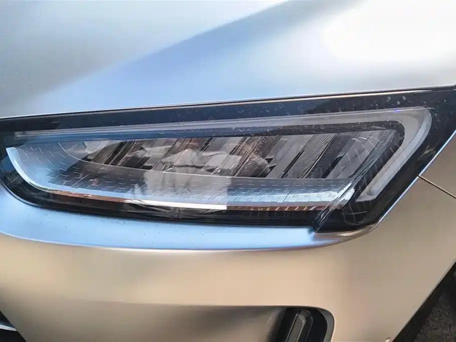 Wenjie M5 2022 Extended Range AWD Performance Edition — миниатюра 5