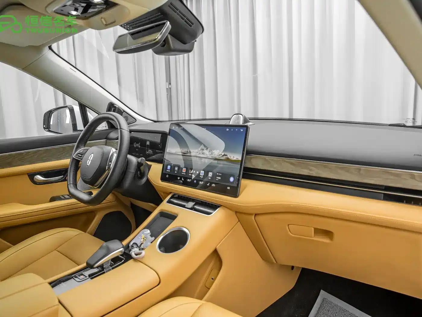 Wenjie M5 2022 Extended Range 4WD Ultimate Edition — миниатюра 15
