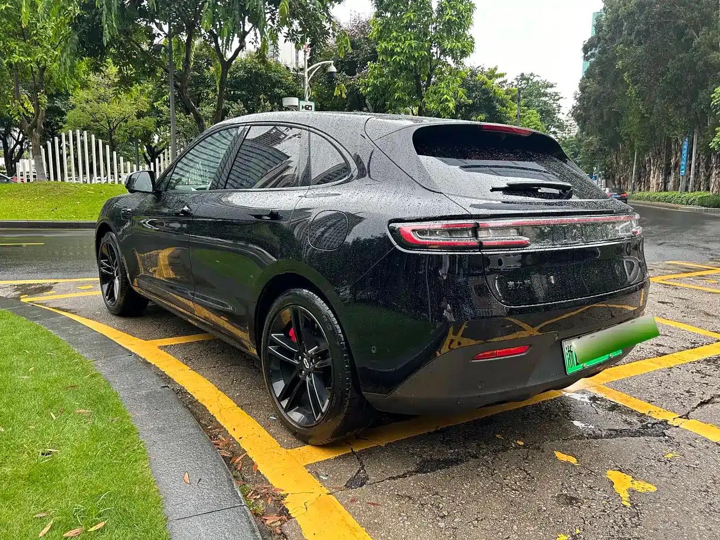 Wenjie M5 2024 Range Extended Max RS 4WD High-End Intelligent Driving Edition — миниатюра 6