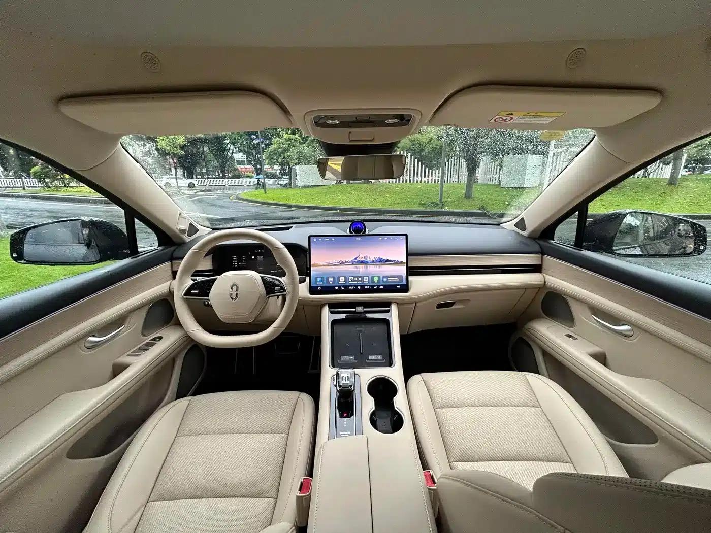 Wenjie M5 2024 Range Extended Max RS 4WD High-End Intelligent Driving Edition — миниатюра 8