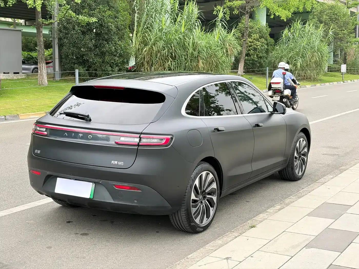 Wenjie M5 2022 Extended Range 4WD Flagship Edition — миниатюра 12