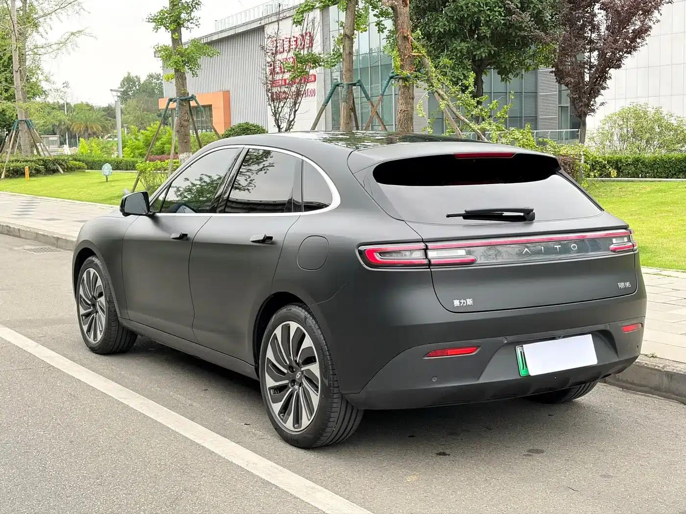Wenjie M5 2022 Extended Range 4WD Flagship Edition — миниатюра 10