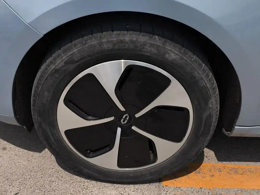 Wenjie M5 2023 Pure Electric Rear-Wheel Drive Standard Edition — миниатюра 6