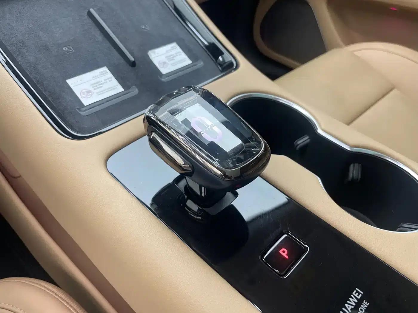Wenjie M5 2023 Pure Electric Rear-Wheel Drive Standard Edition — миниатюра 17