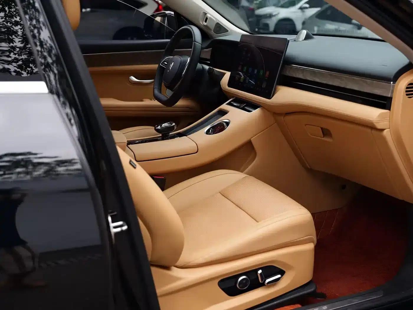 Wenjie M5 2022 Extended Range AWD Performance Edition — миниатюра 8