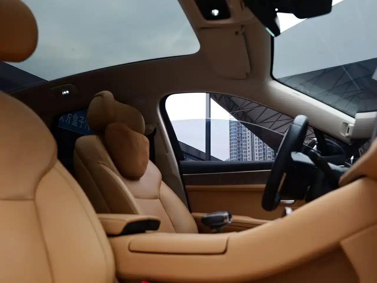 Wenjie M5 2022 Extended Range AWD Performance Edition — миниатюра 10