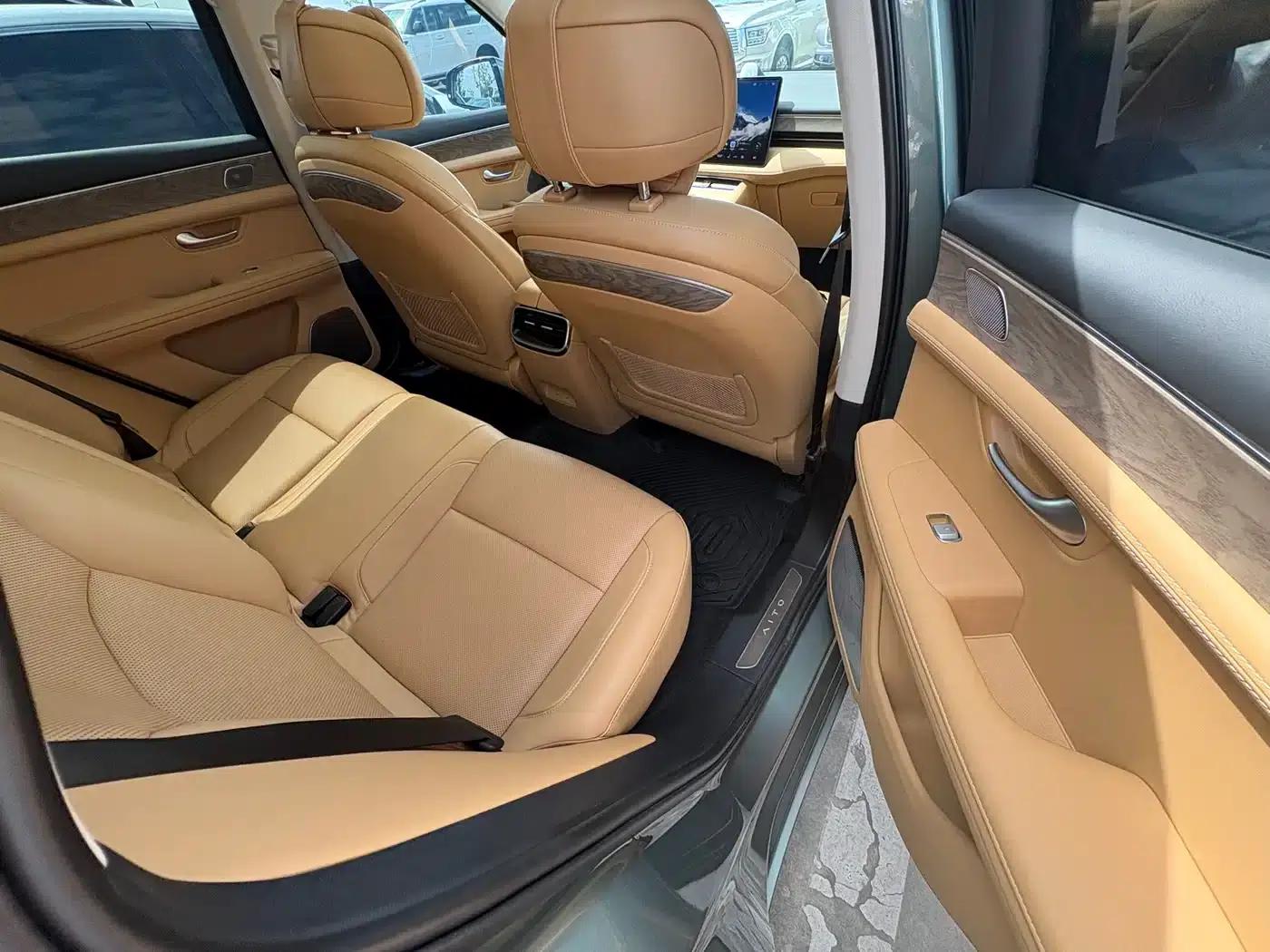 Wenjie M5 2023 Pure Electric Four-Wheel Drive Intelligent Driving Edition — миниатюра 11