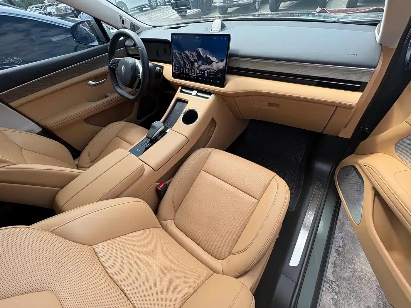 Wenjie M5 2023 Pure Electric Four-Wheel Drive Intelligent Driving Edition — миниатюра 13