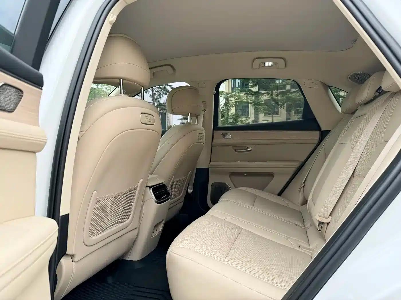 Wenjie M5 2024 Pure Electric Max Rear-Wheel Drive High-End Intelligent Driving Edition — миниатюра 15