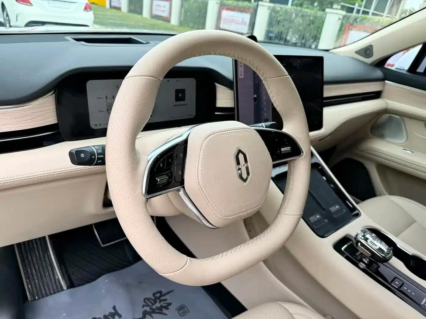Wenjie M5 2024 Pure Electric Max Rear-Wheel Drive High-End Intelligent Driving Edition — миниатюра 16