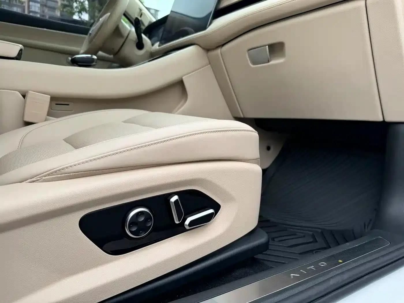 Wenjie M5 2024 Pure Electric Max Rear-Wheel Drive High-End Intelligent Driving Edition — миниатюра 20