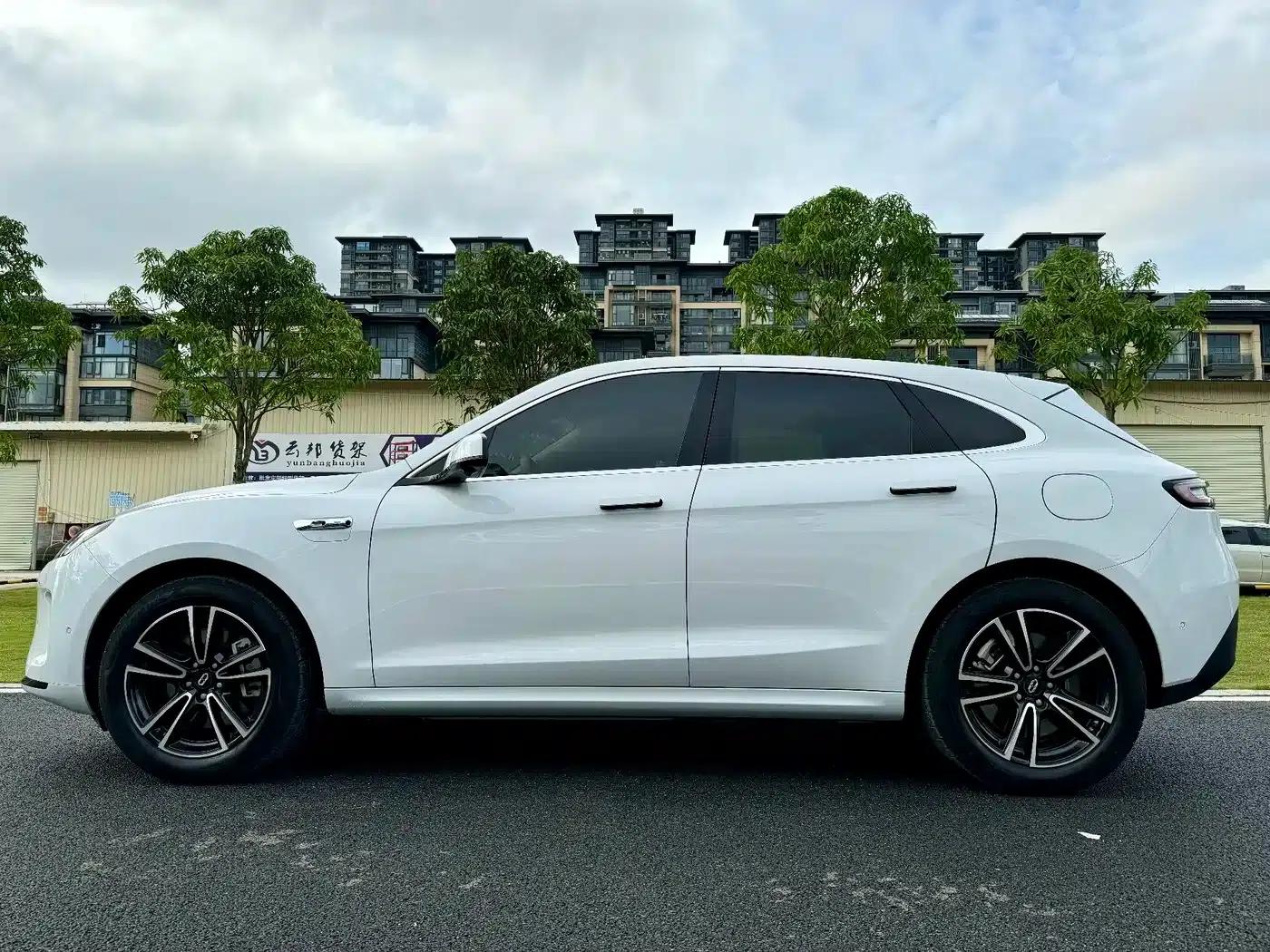 Wenjie M5 2024 Pure Electric Max Rear-Wheel Drive High-End Intelligent Driving Edition — миниатюра 8