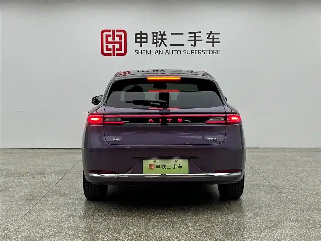 Wenjie M5 2025 Extended Range Ultra 4WD — миниатюра 2