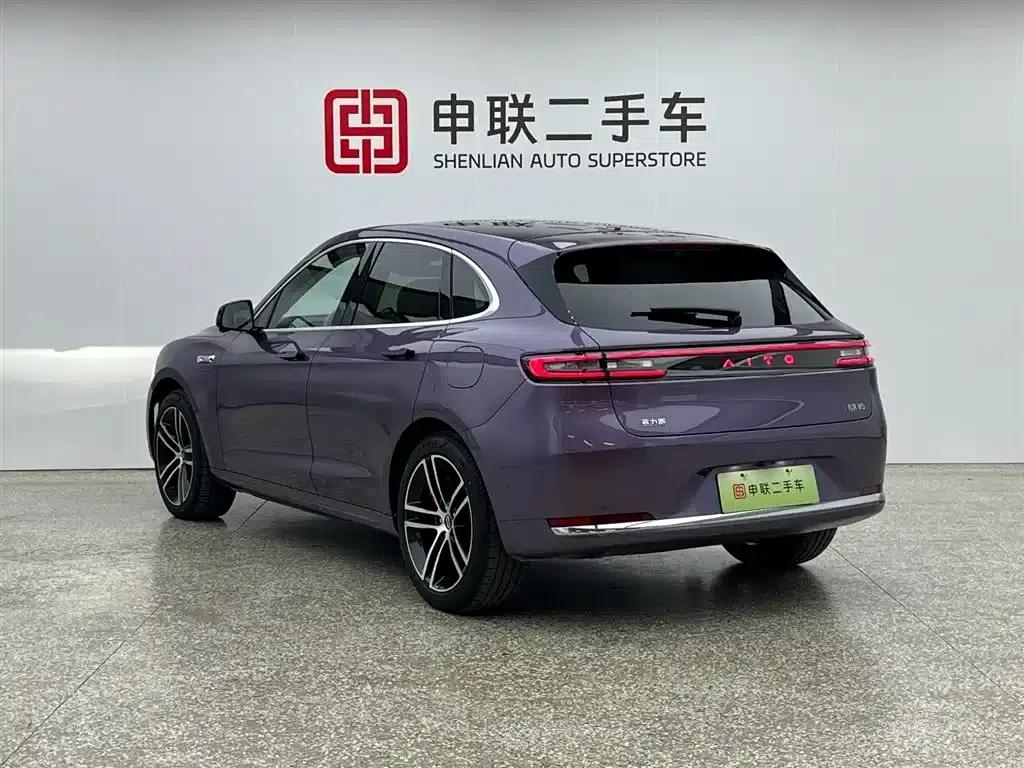 Wenjie M5 2025 Extended Range Ultra 4WD — миниатюра 3