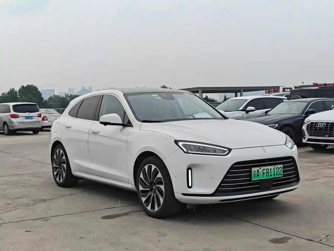 Wenjie M5 2022 Extended Range 4WD Ultimate Edition — миниатюра 3