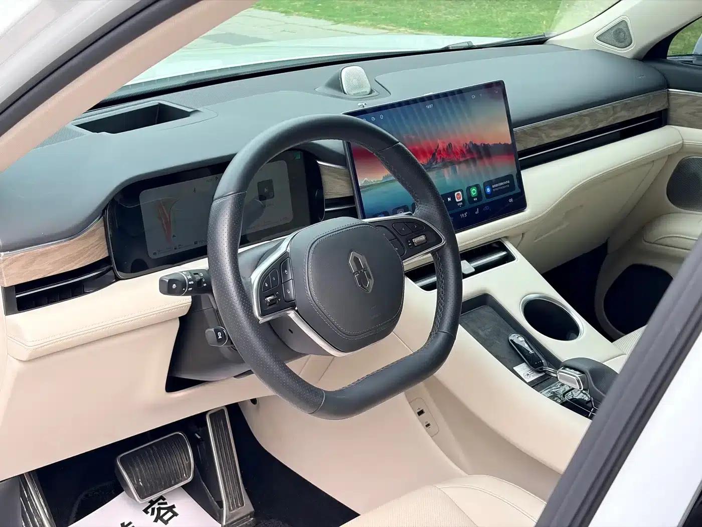 Wenjie M5 2022 Extended Range 4WD Flagship Edition — миниатюра 8