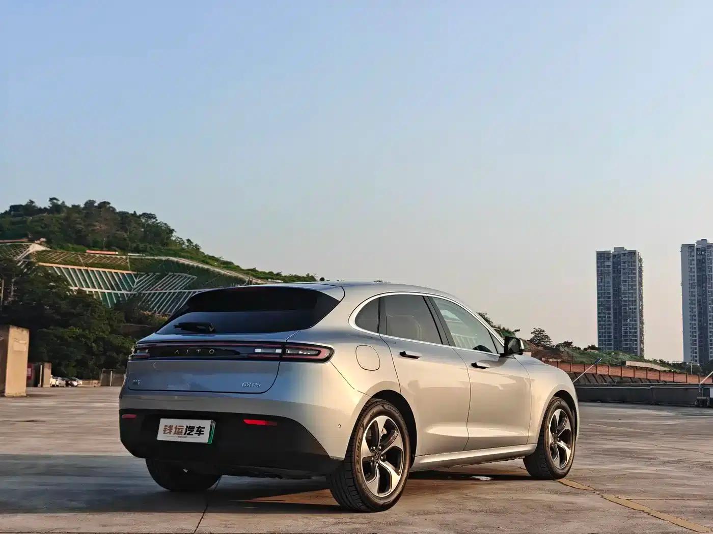 Wenjie M5 2023 Extended Range Rear-Wheel Drive Standard Edition — миниатюра 5