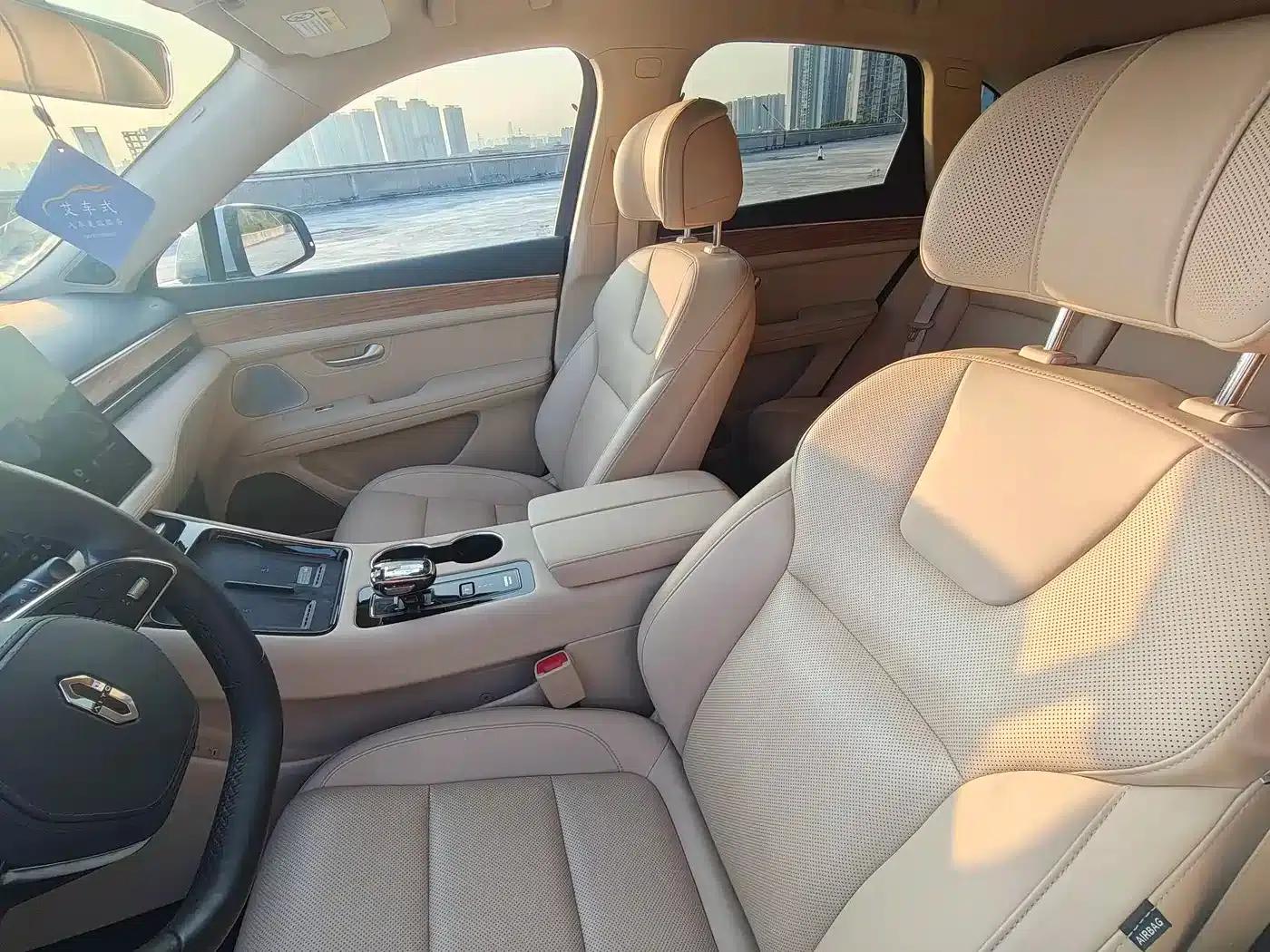 Wenjie M5 2023 Extended Range Rear-Wheel Drive Standard Edition — миниатюра 10