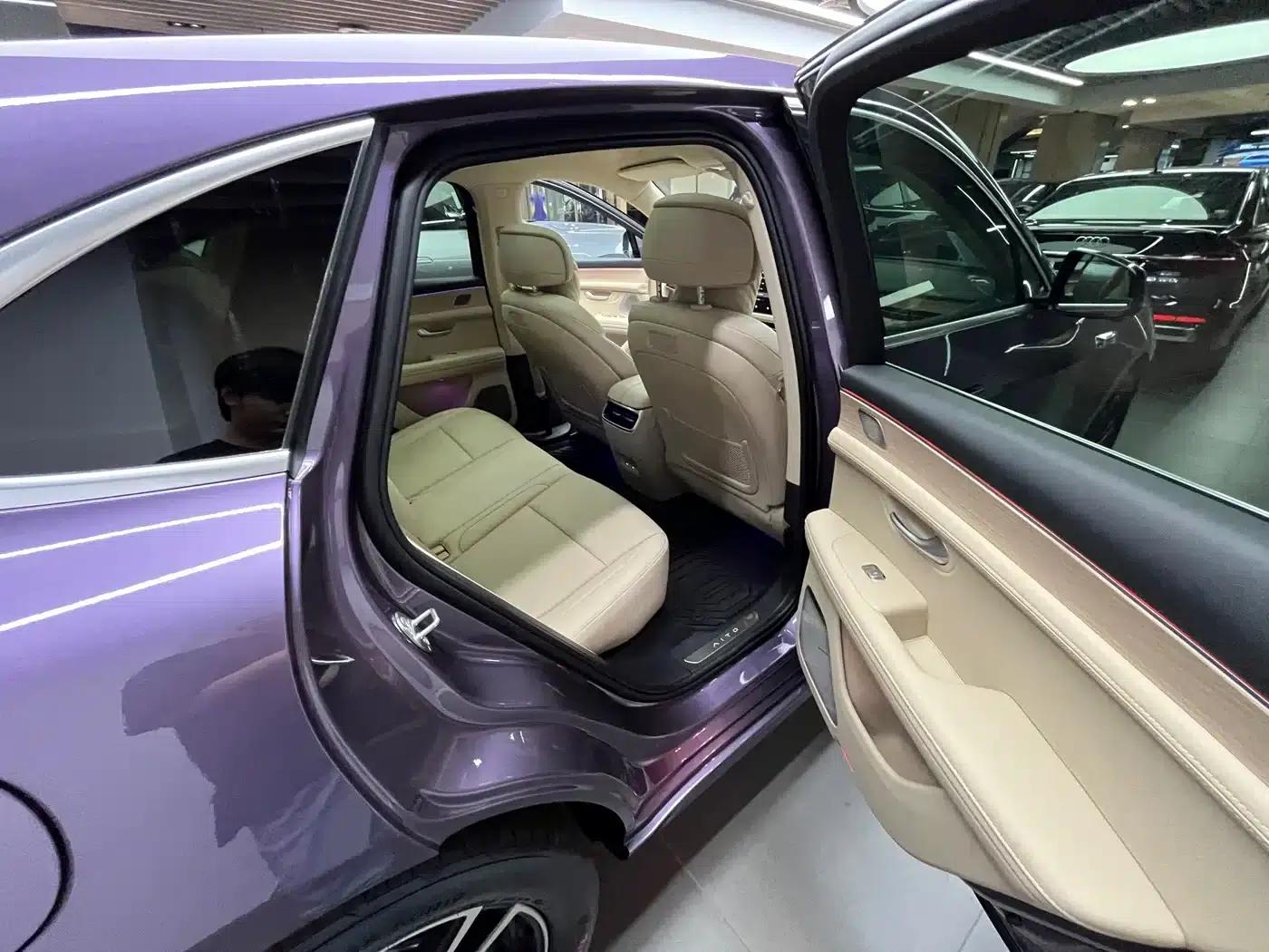 Wenjie M5 2025 Extended Range Ultra 4WD — миниатюра 16
