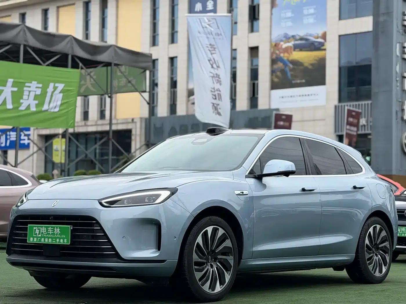 Wenjie M5 2023 Extended Range 4WD Intelligent Driving Edition — миниатюра 1