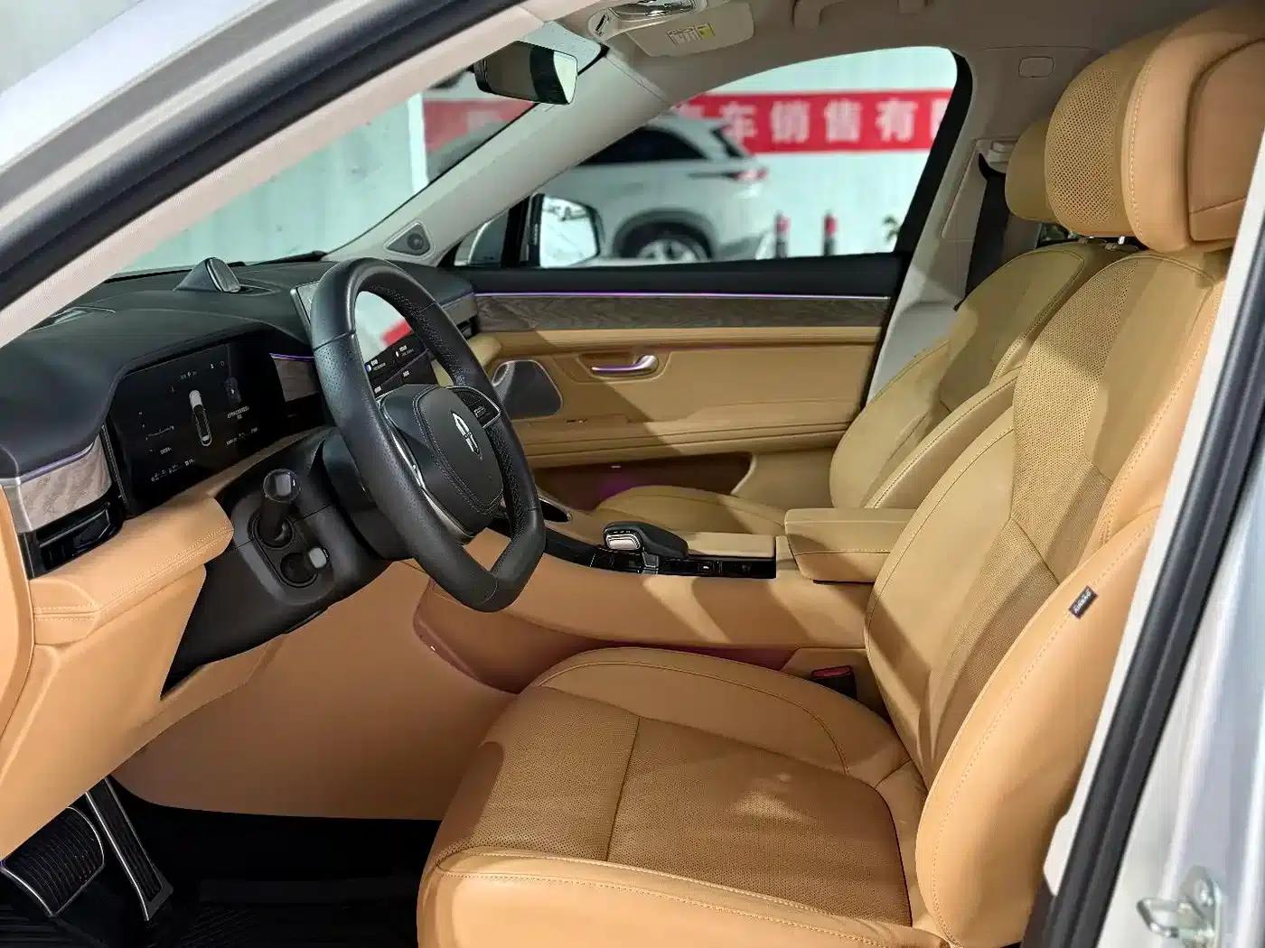 Wenjie M5 2022 Extended Range 4WD Flagship Edition — миниатюра 12