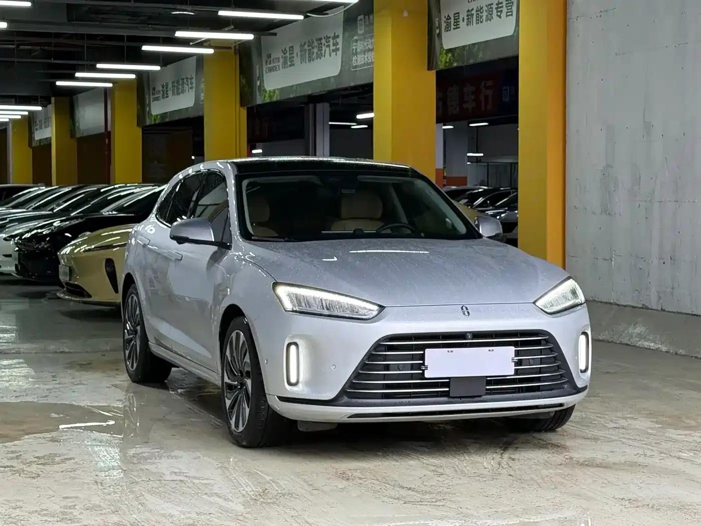 Wenjie M5 2022 Extended Range 4WD Flagship Edition — миниатюра 3