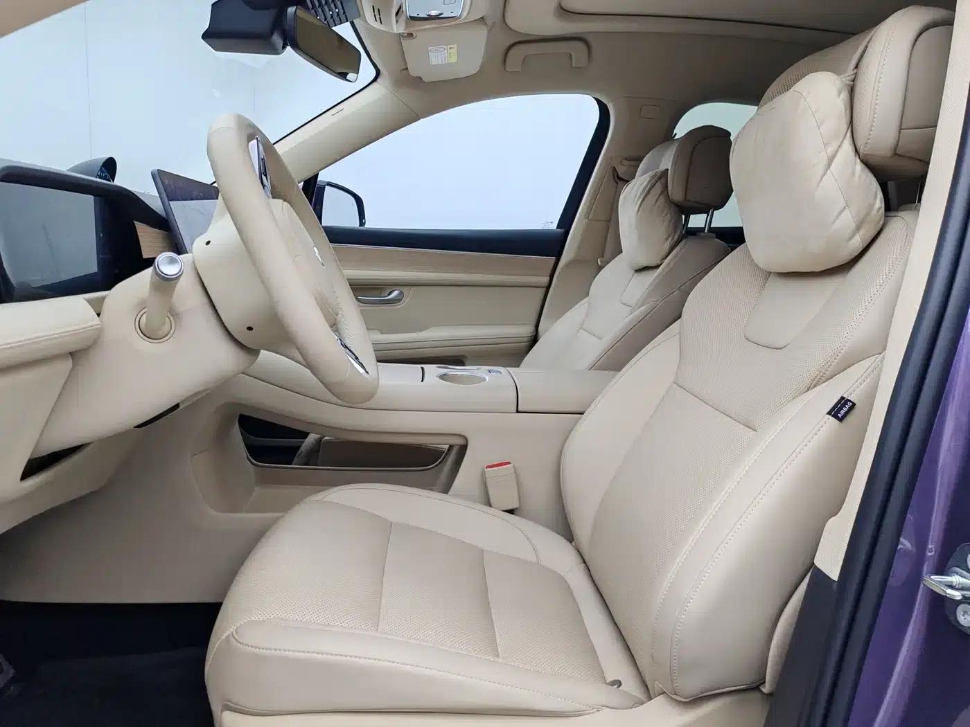Wenjie M5 2025 Extended Range Ultra 4WD — миниатюра 4