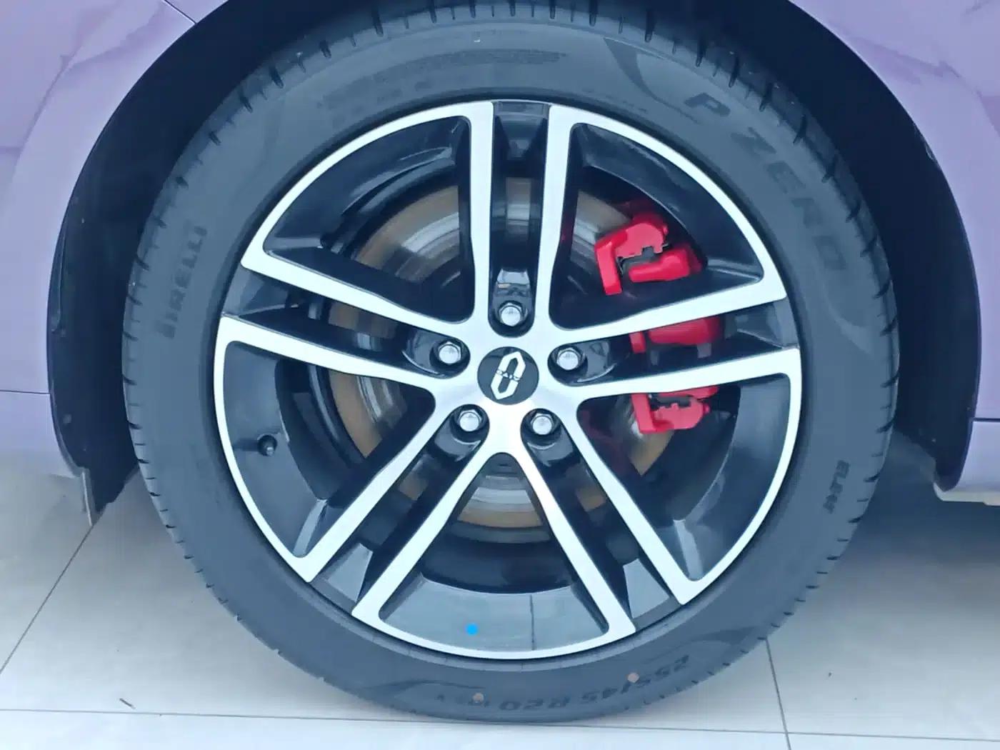 Wenjie M5 2025 Extended Range Ultra 4WD — миниатюра 8