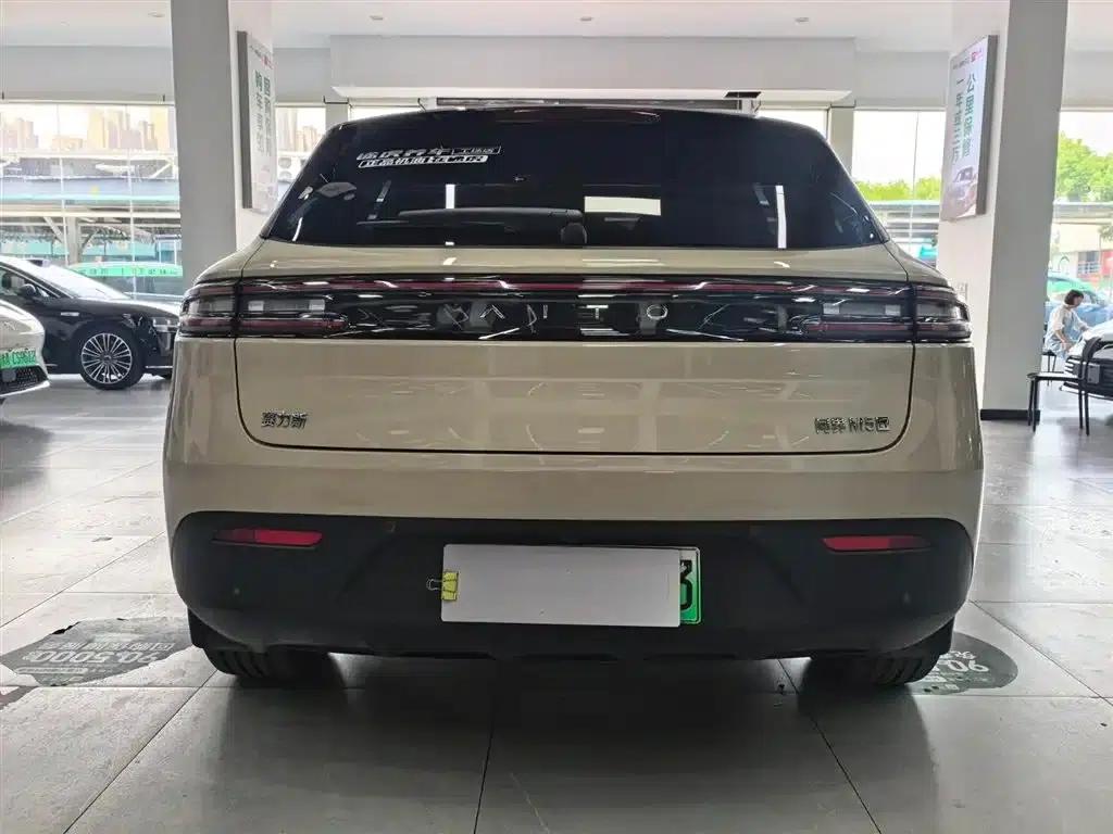 Wenjie M5 2022 Pure Electric Rear-Wheel Drive Standard Edition — миниатюра 15