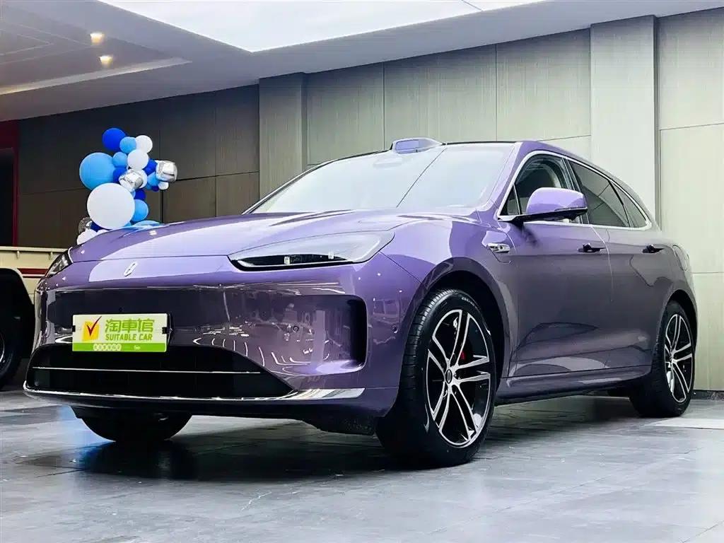 Wenjie M5 2025 Extended Range Ultra 4WD — миниатюра 1