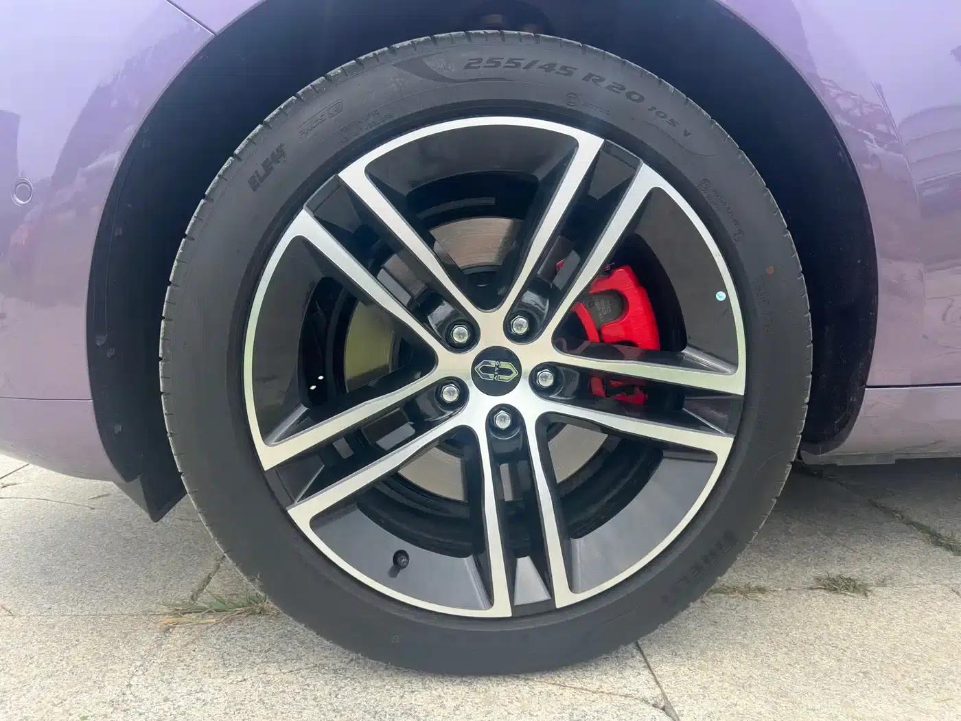 Wenjie M5 2025 Extended Range Ultra 4WD — миниатюра 12