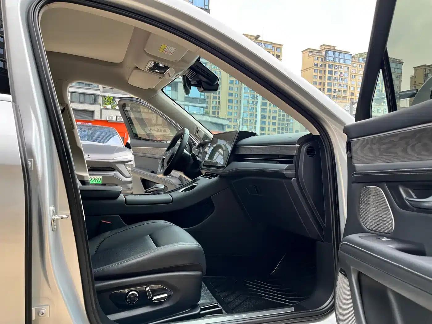 Wenjie M5 2022 Extended Range Rear-Wheel Drive Standard Edition — миниатюра 11