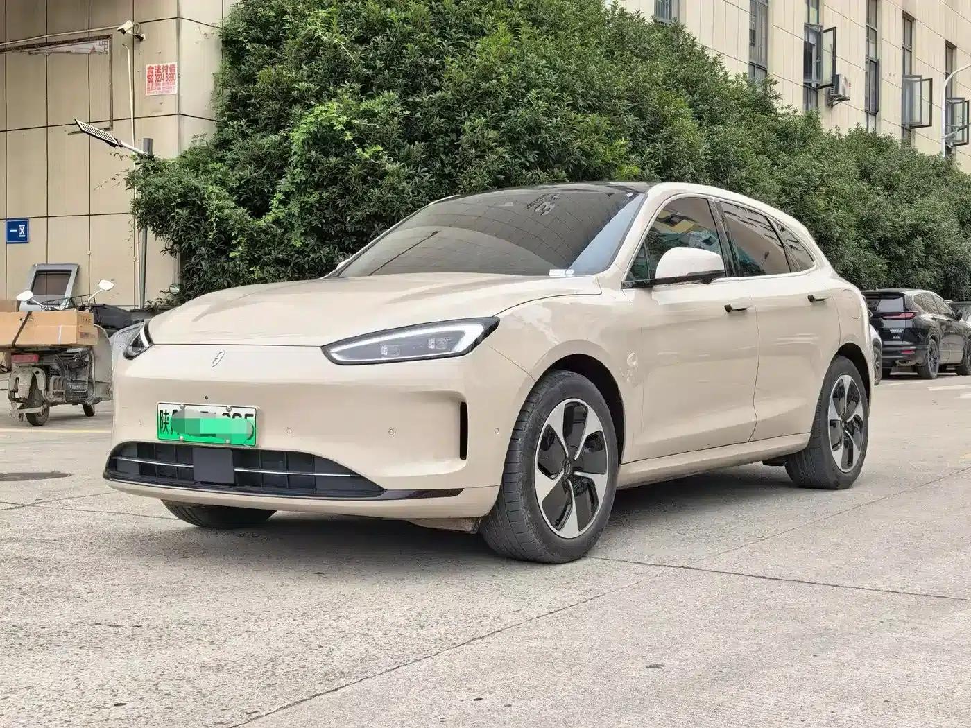 Wenjie M5 2023 Pure Electric Rear-Wheel Drive Standard Edition — миниатюра 1