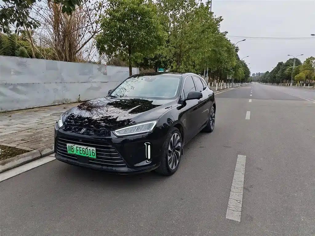 Wenjie M5 2022 Extended Range AWD Performance Edition — миниатюра 1